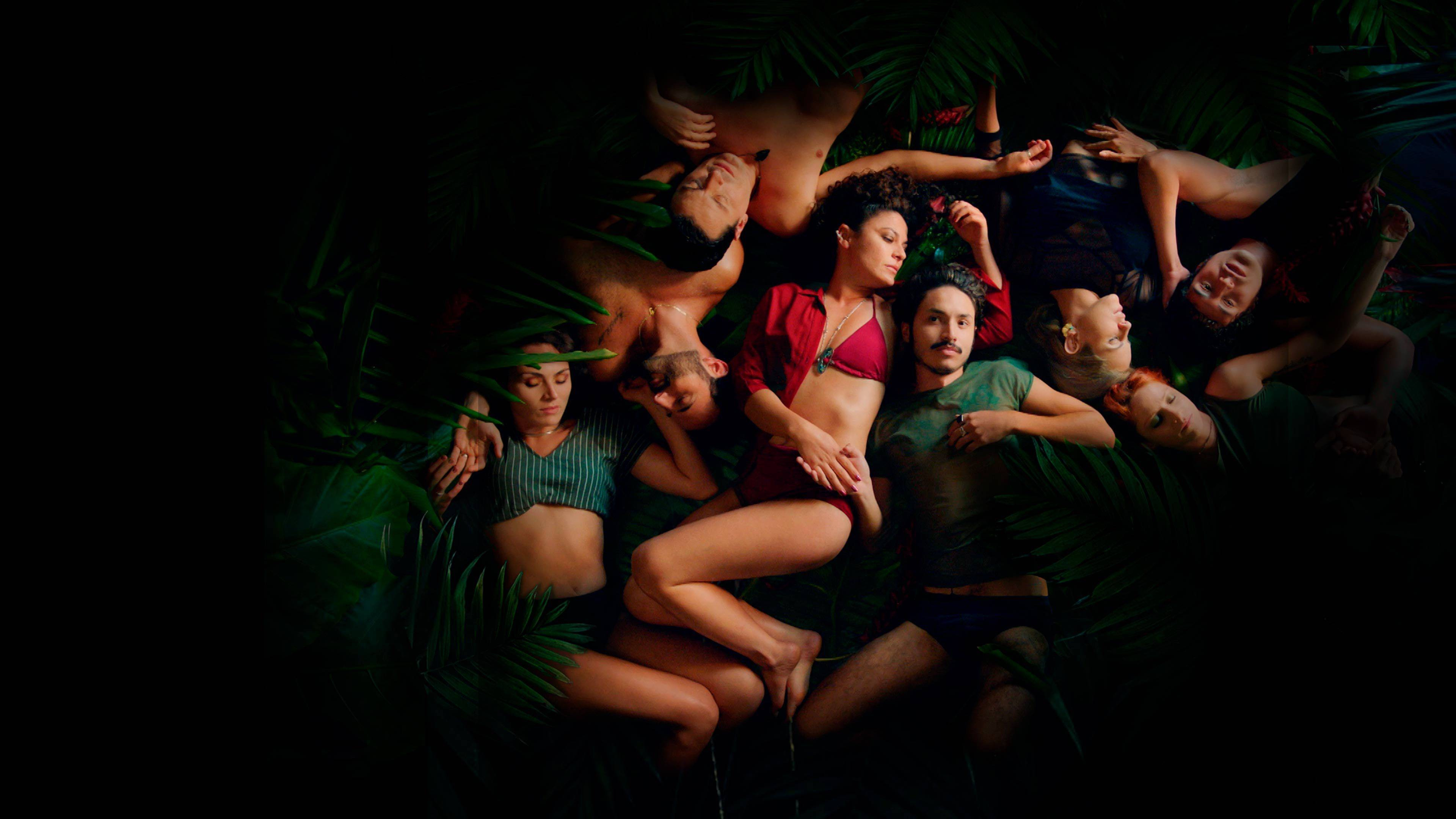 Las Iguanas Background