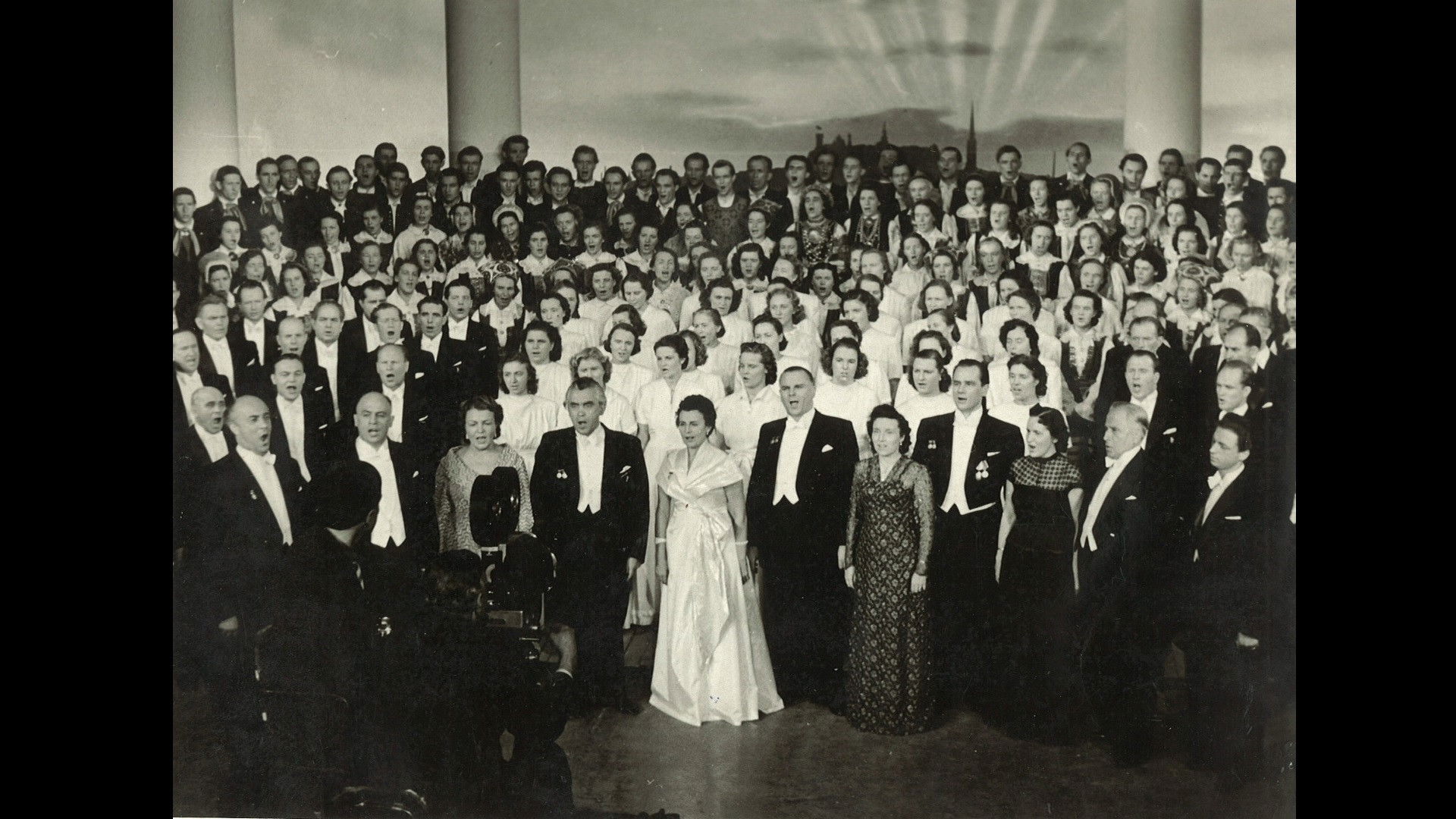 Kui saabub õhtu Background