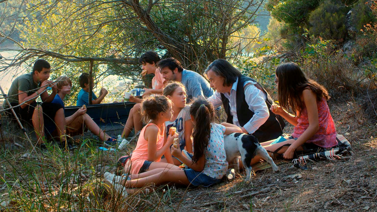 The Lion Sleeps Tonight Background