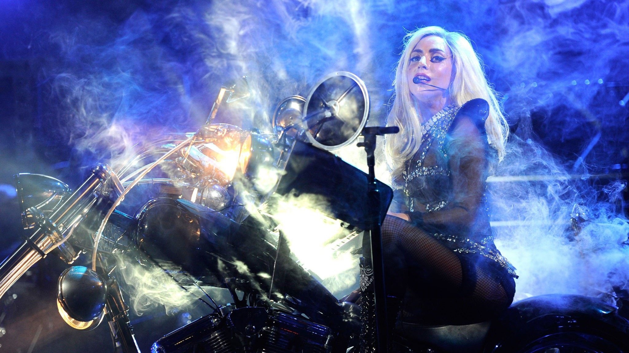Lady Gaga - iHeartRadio Music Festival 2011 Background