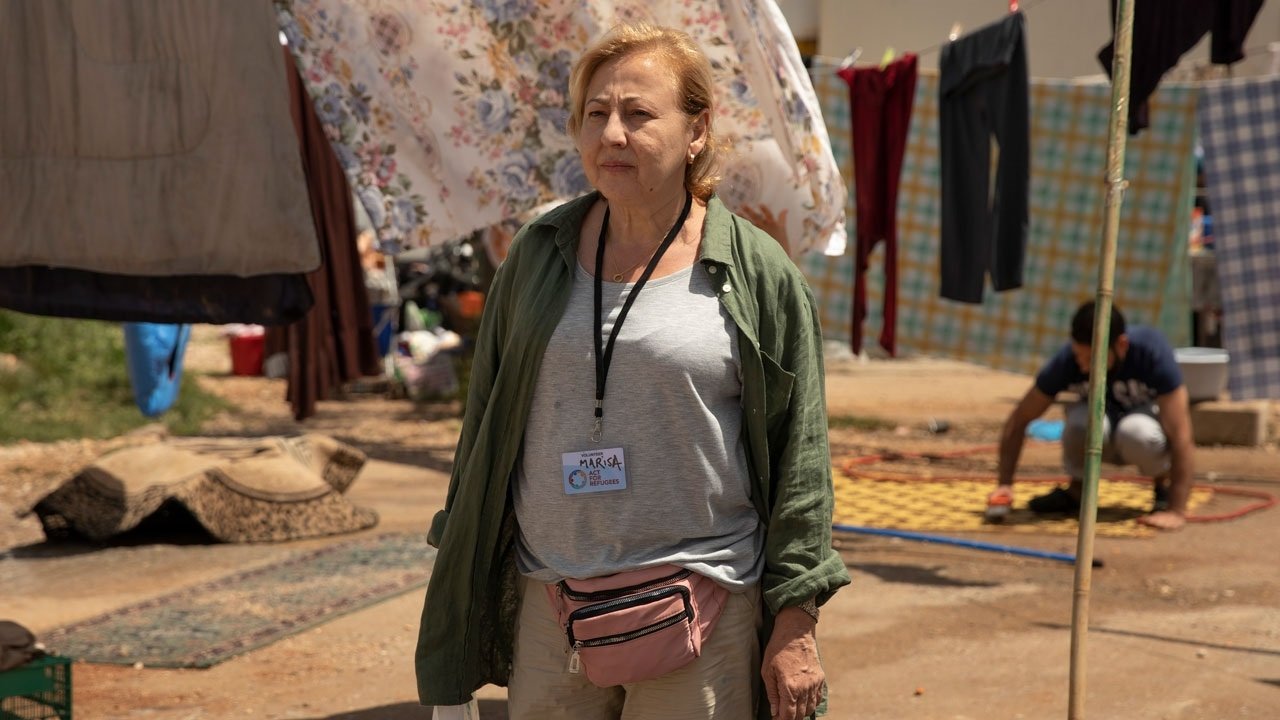 The Volunteer Background