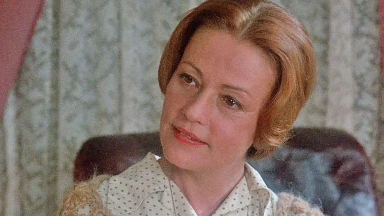 Dear Louise Background