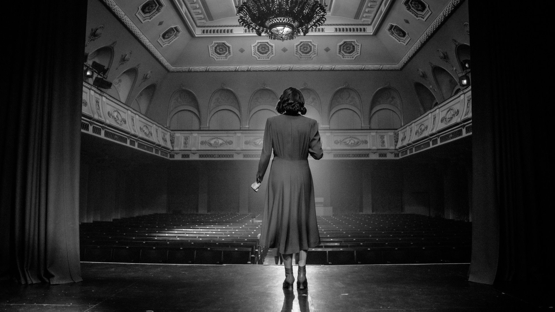 Maria's Silence Background