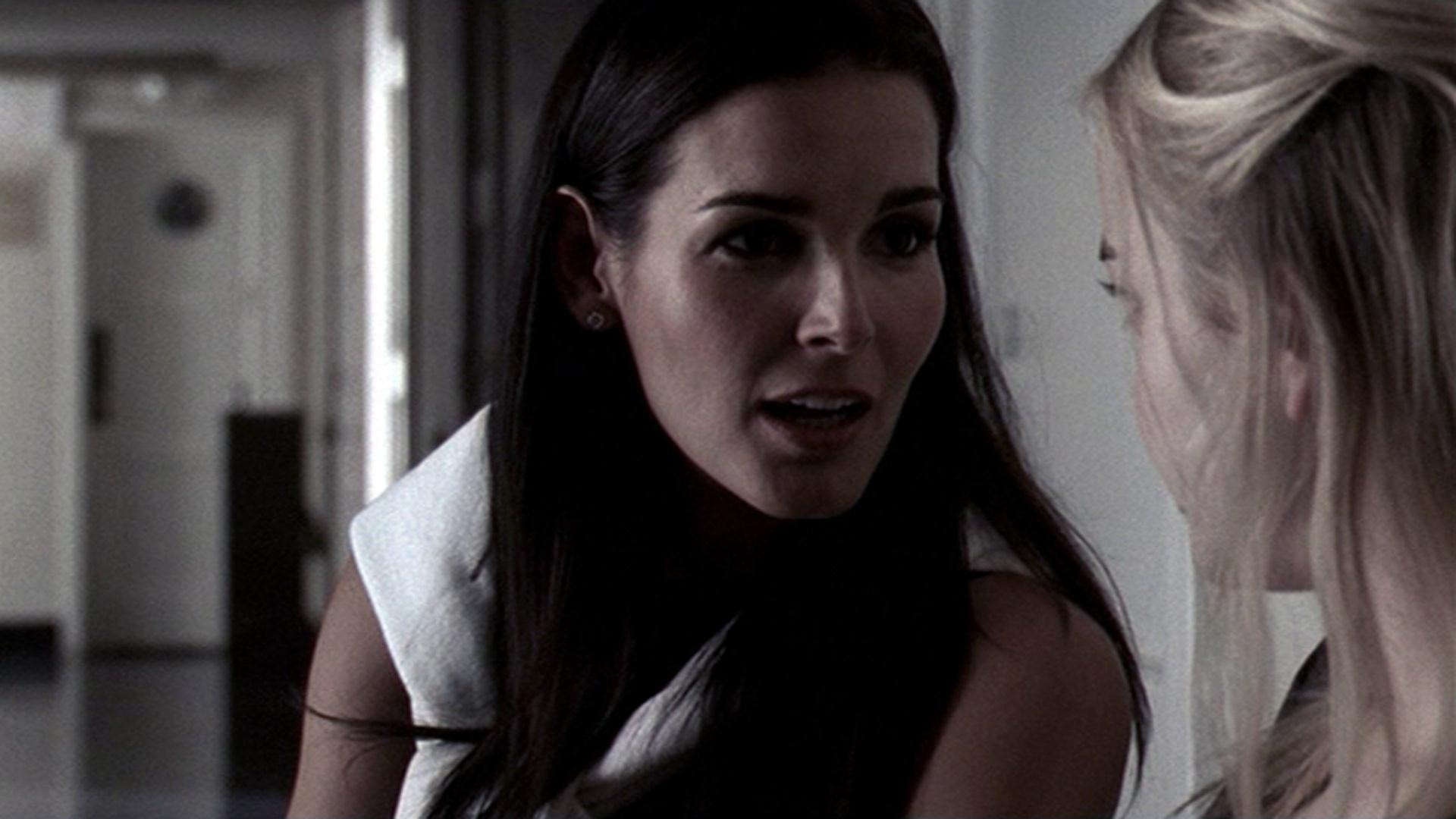 Glass House: The Good Mother Background