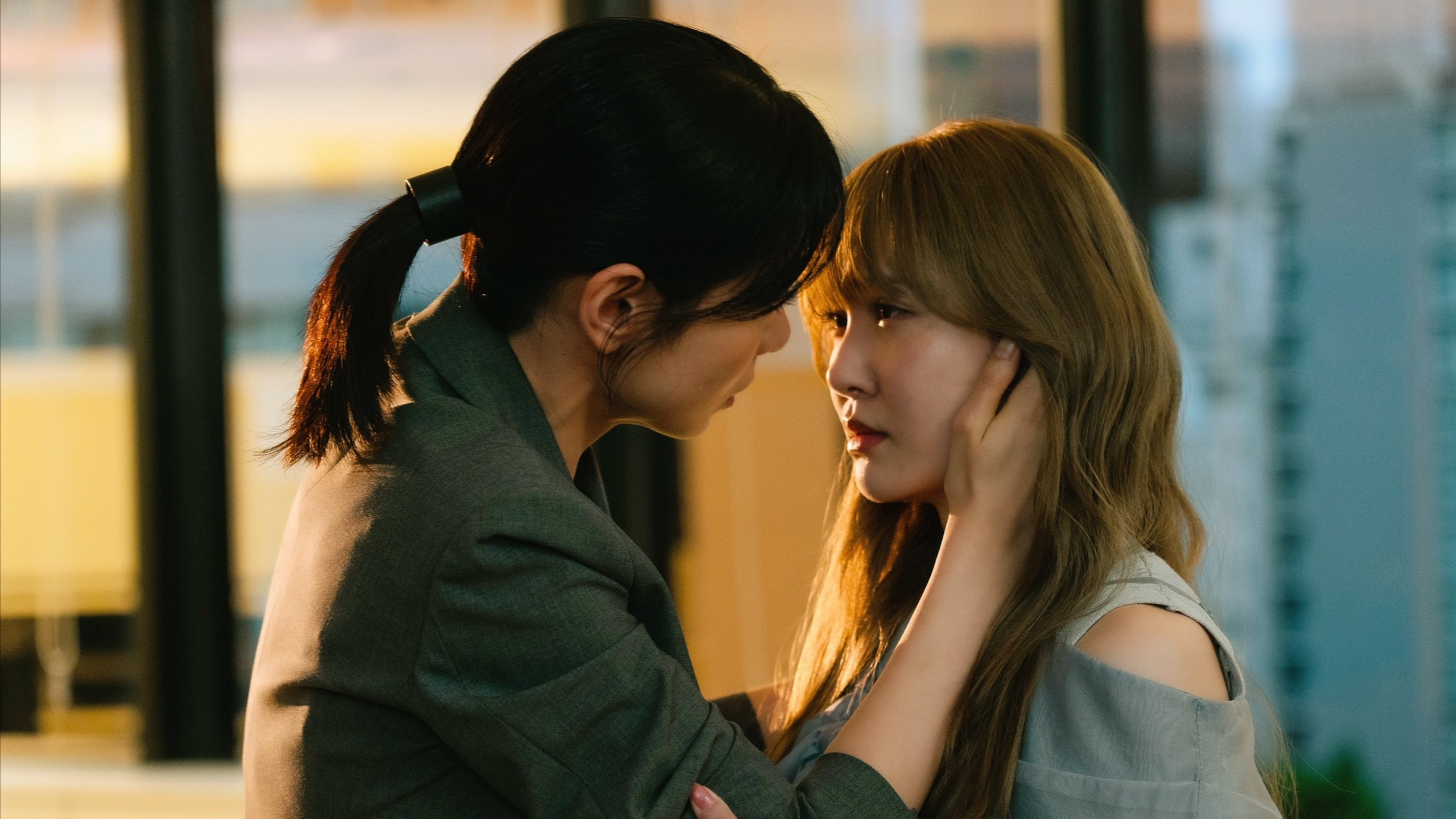 AYAKA is in LOVE with HIROKO Background