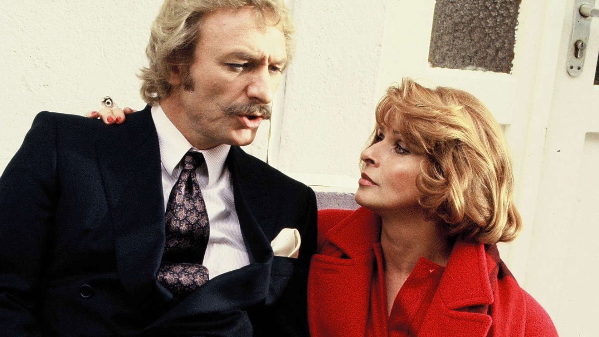 Kir Royal Background