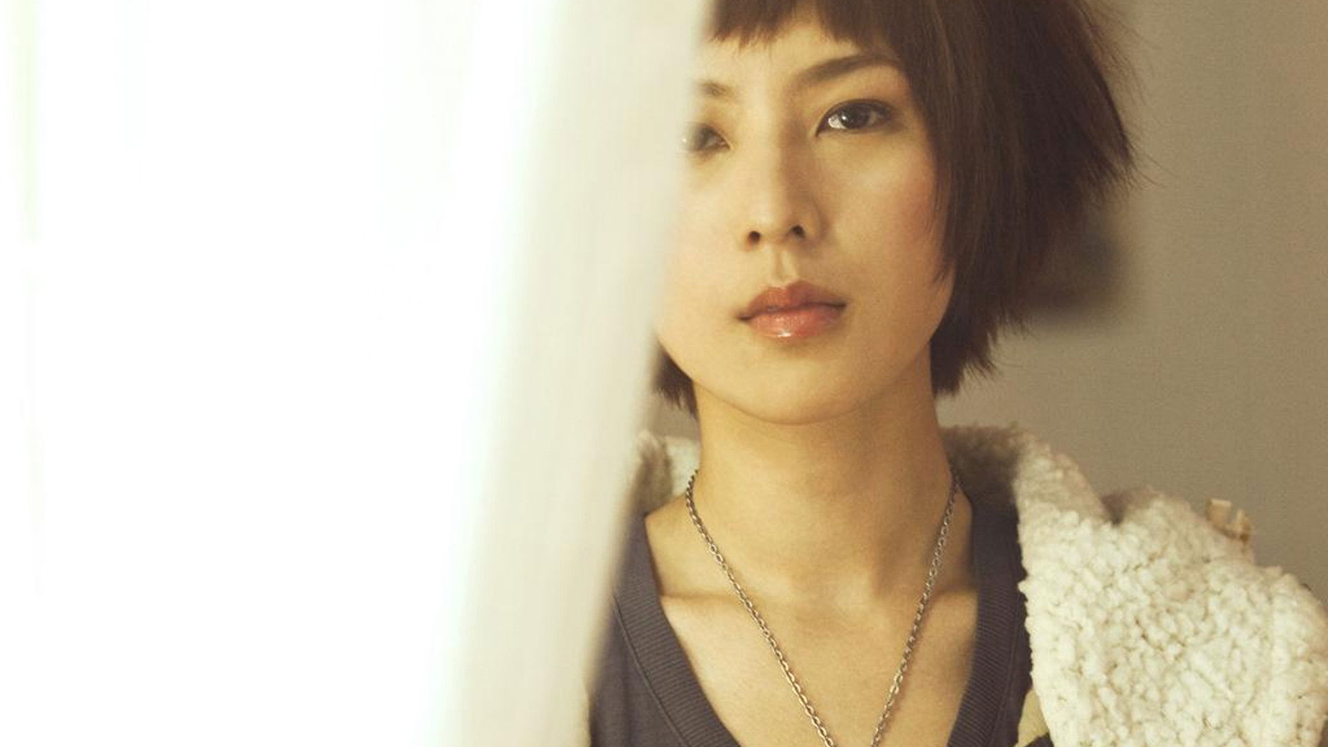 The Killer Who Never Kills Background