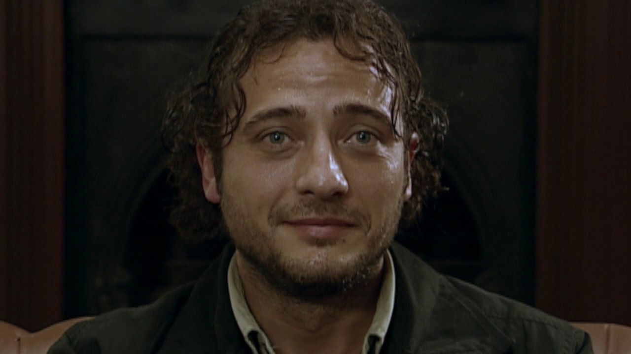 Kabuslar Evi: Onlara Dokunmak Background