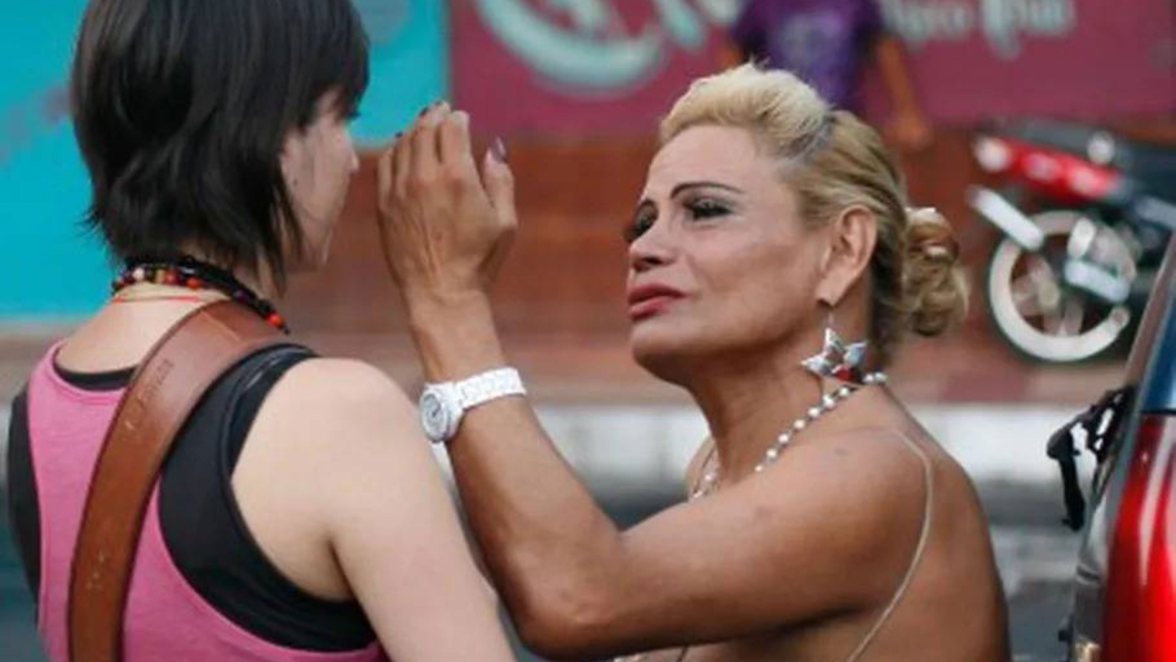 Cuchillo de Palo Background