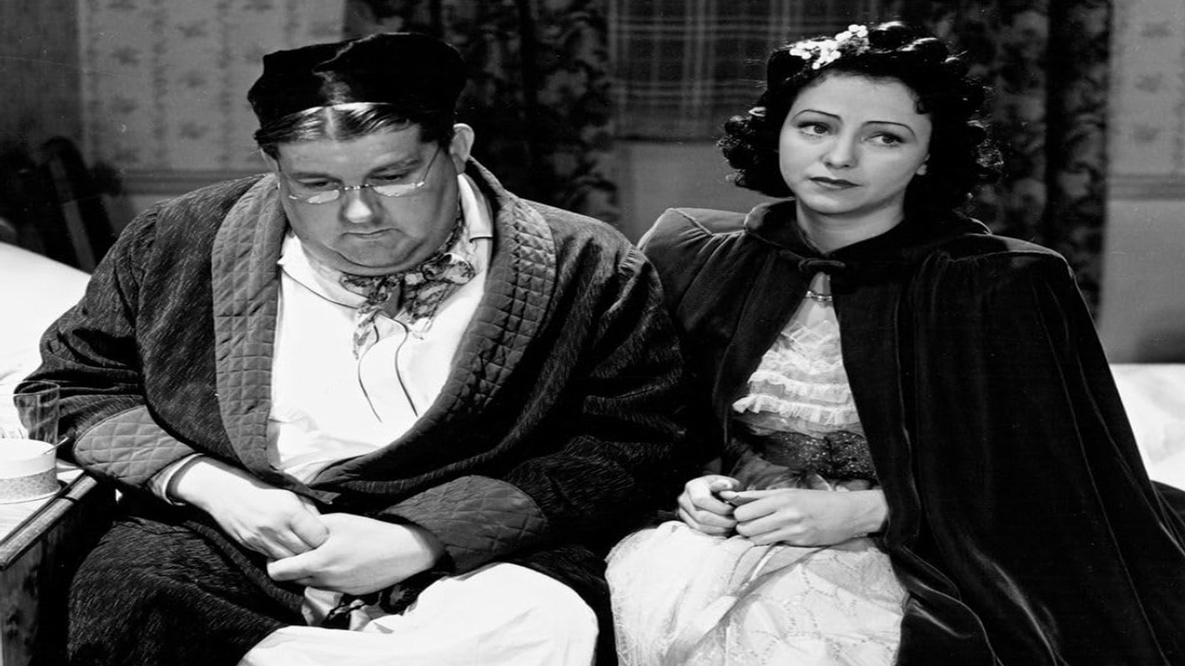 Frk. Kirkemus Background