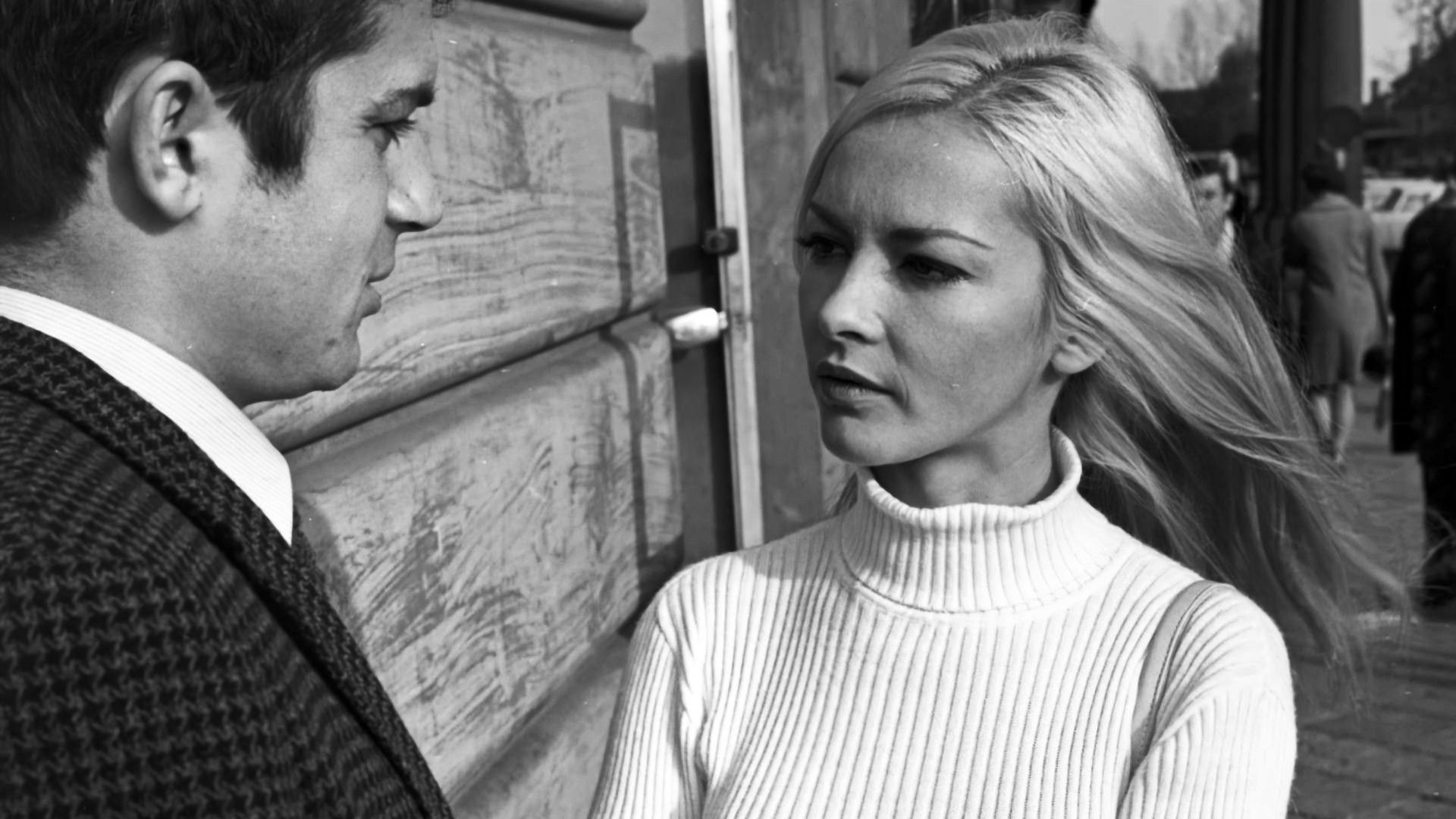 The Criminal Who Stole a Crime Background