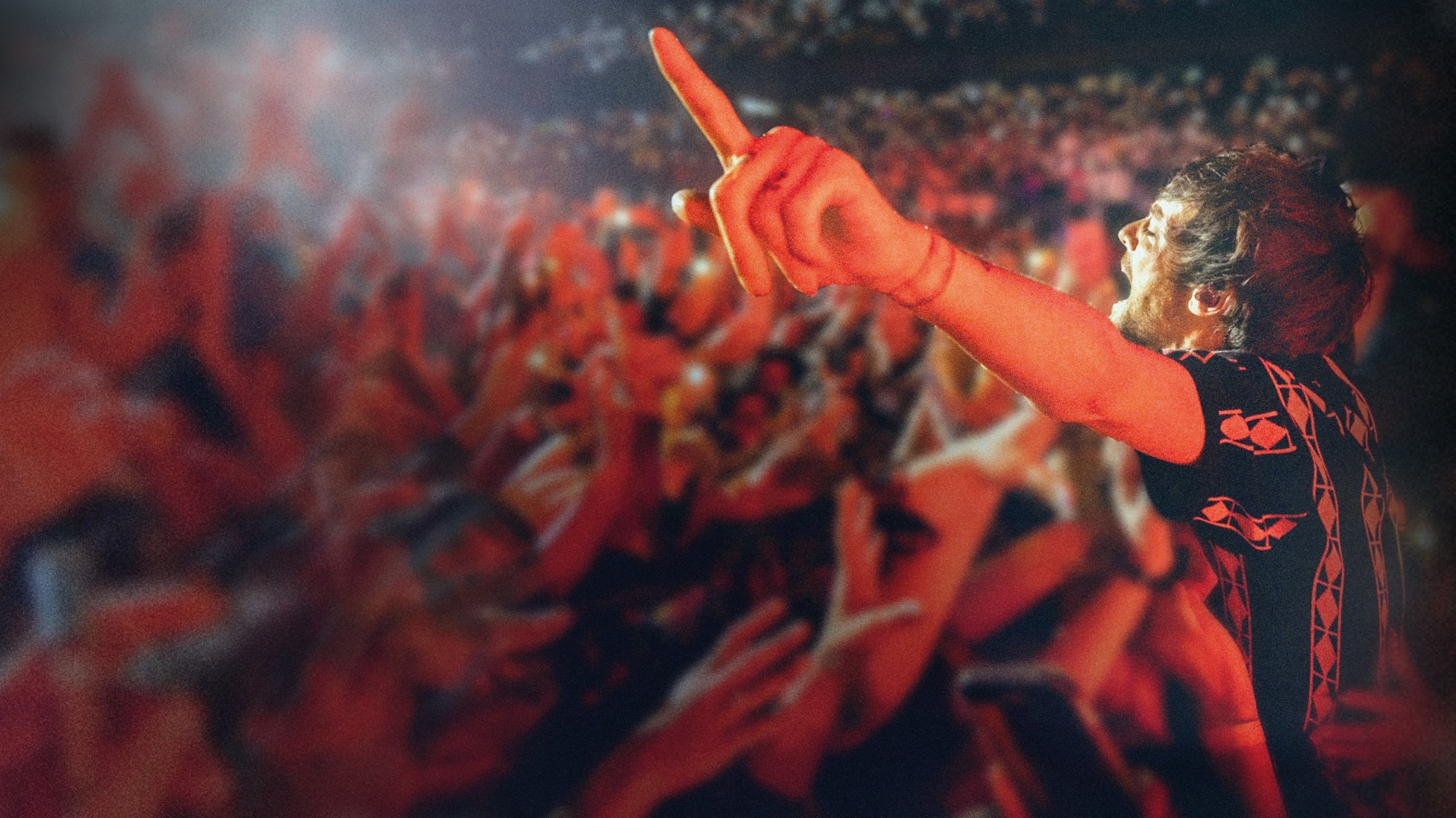 Louis Tomlinson: All of Those Voices Background