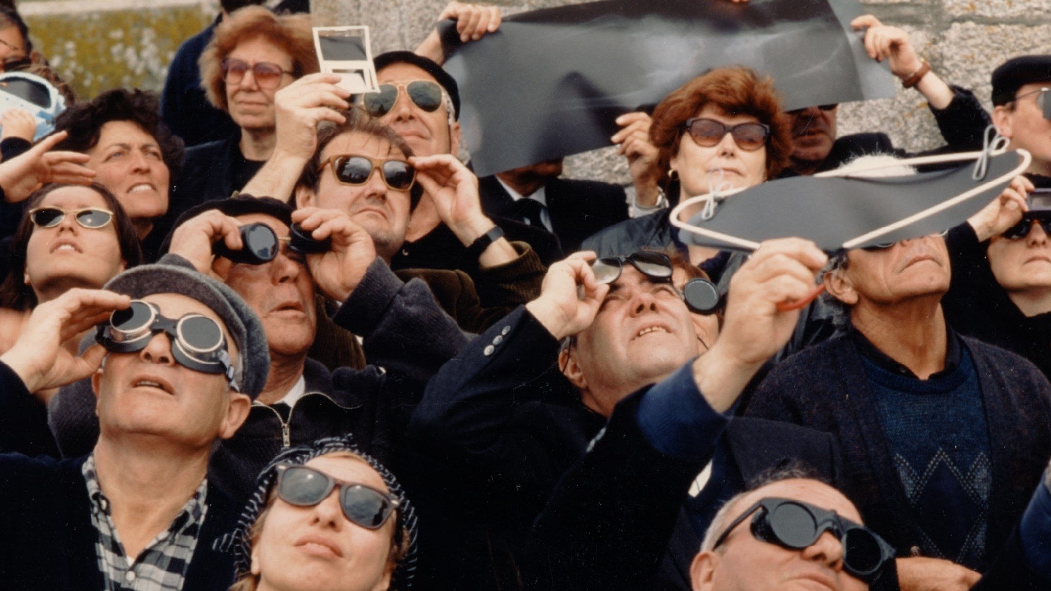 Water Easy Reach Background