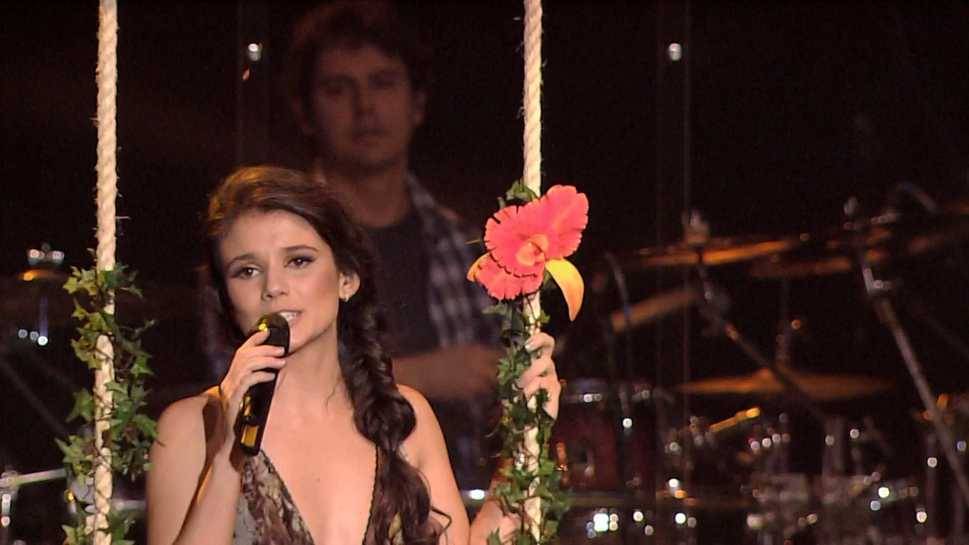 Paula Fernandes - Ao Vivo Background