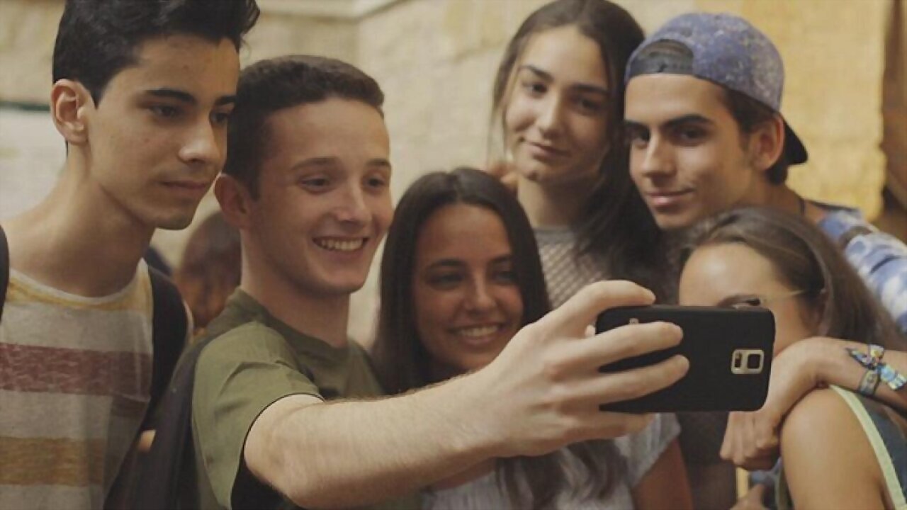 Quién lo impide Background