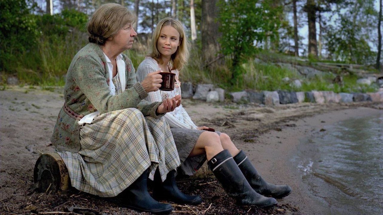 Playing Solo Background