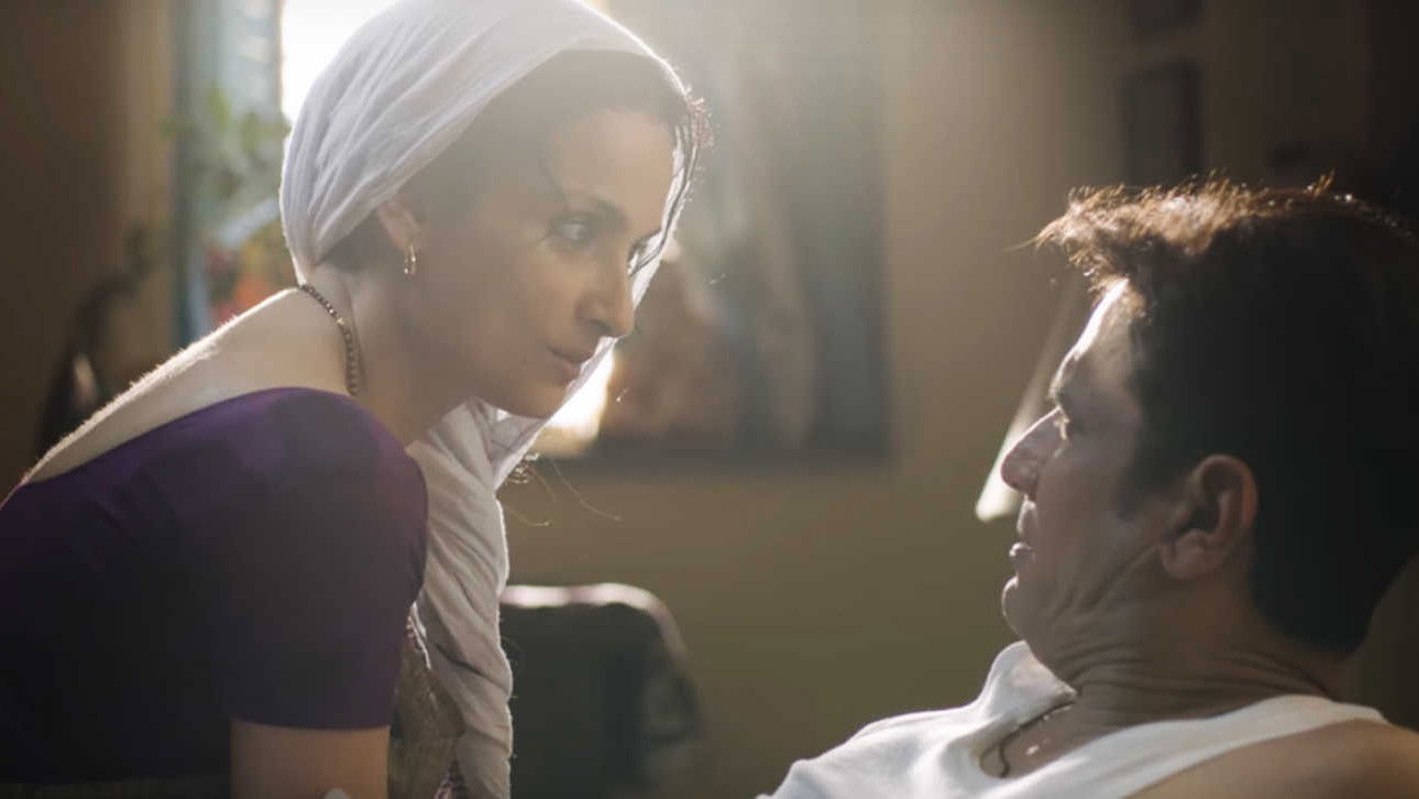 Dombivli Return Background