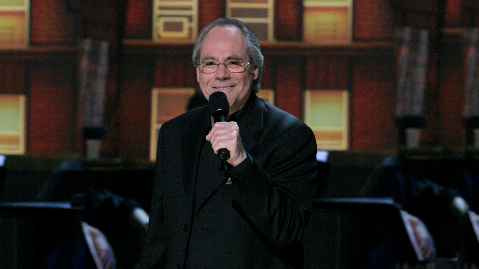 Robert Klein: The Amorous Busboy of Decatur Avenue Background