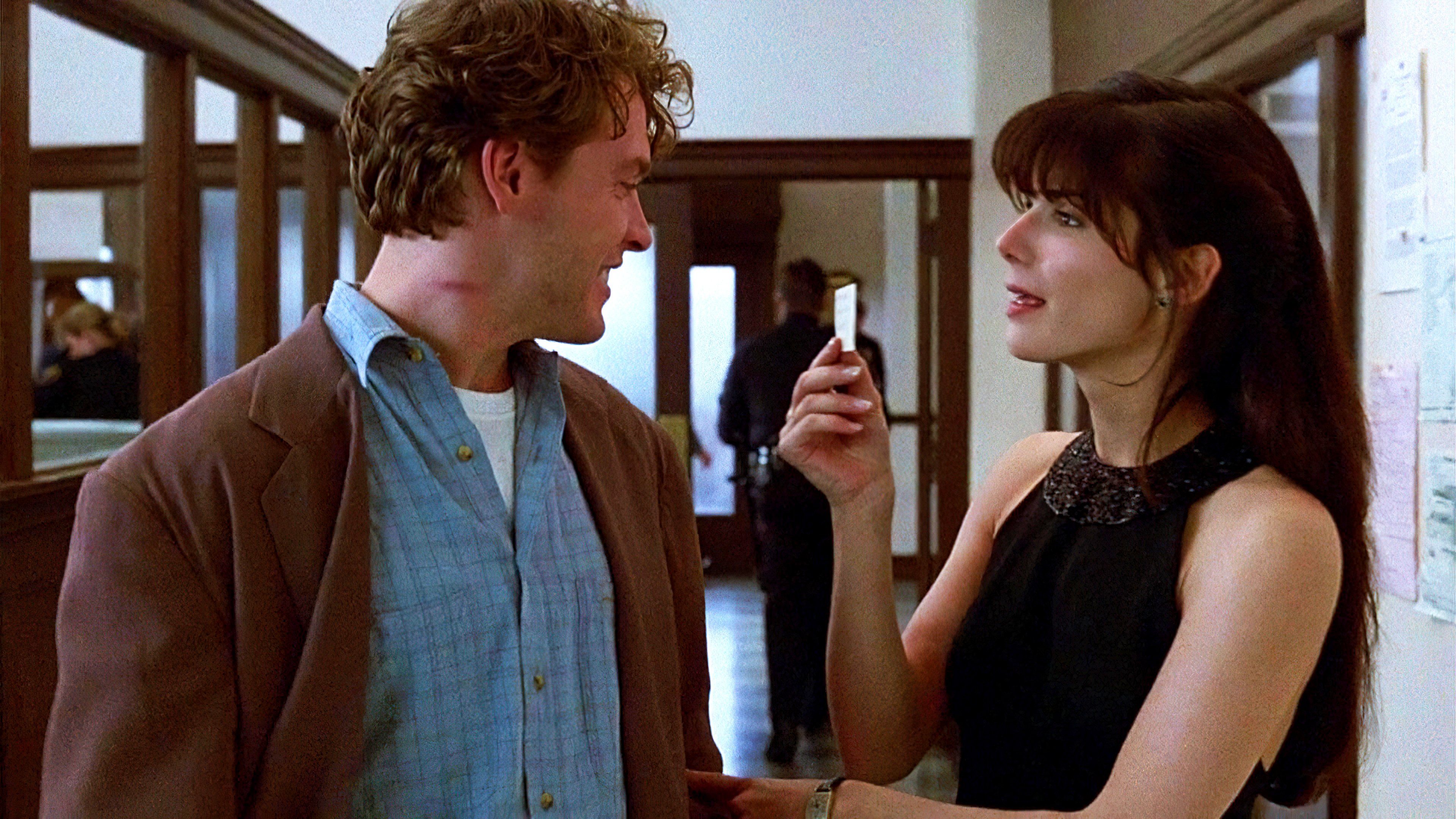 Love Potion No. 9 Background