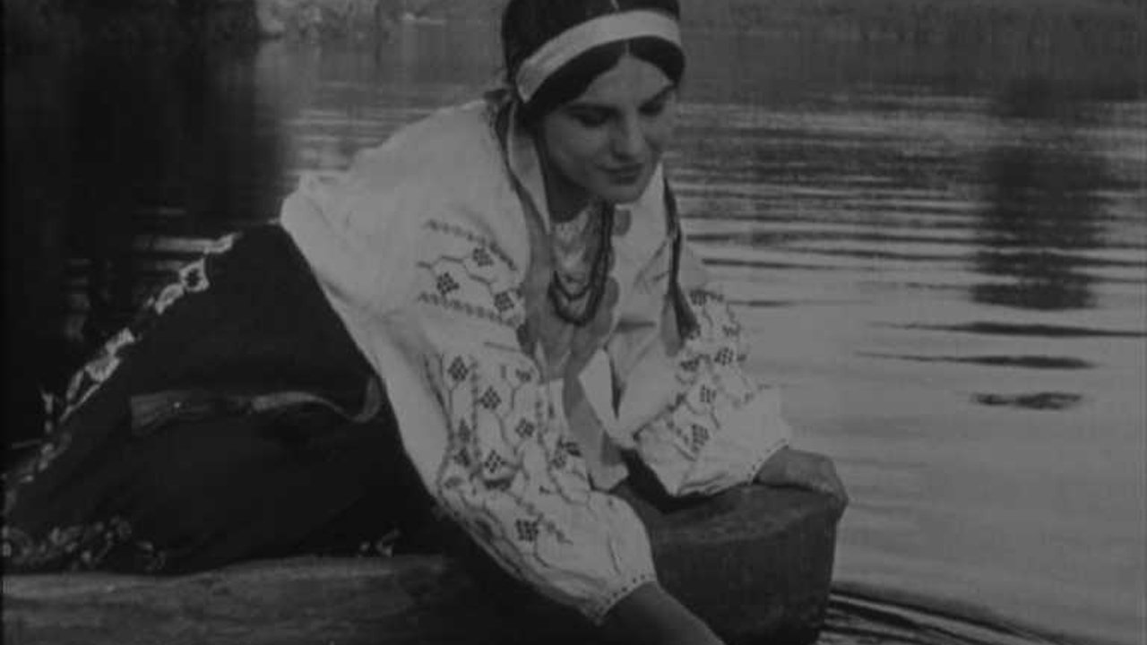 Zvenyhora Background