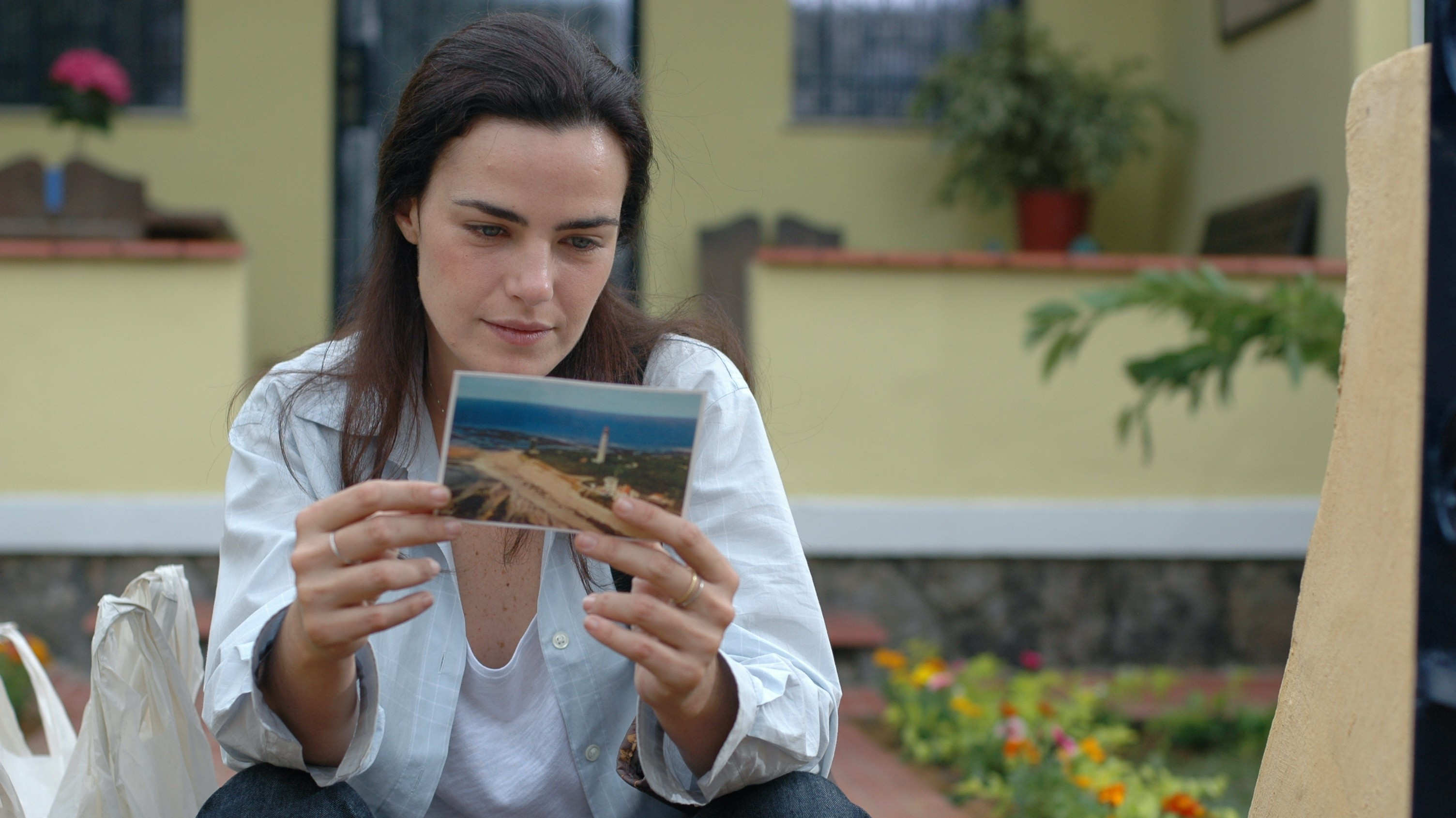 So Hard to Forget Background