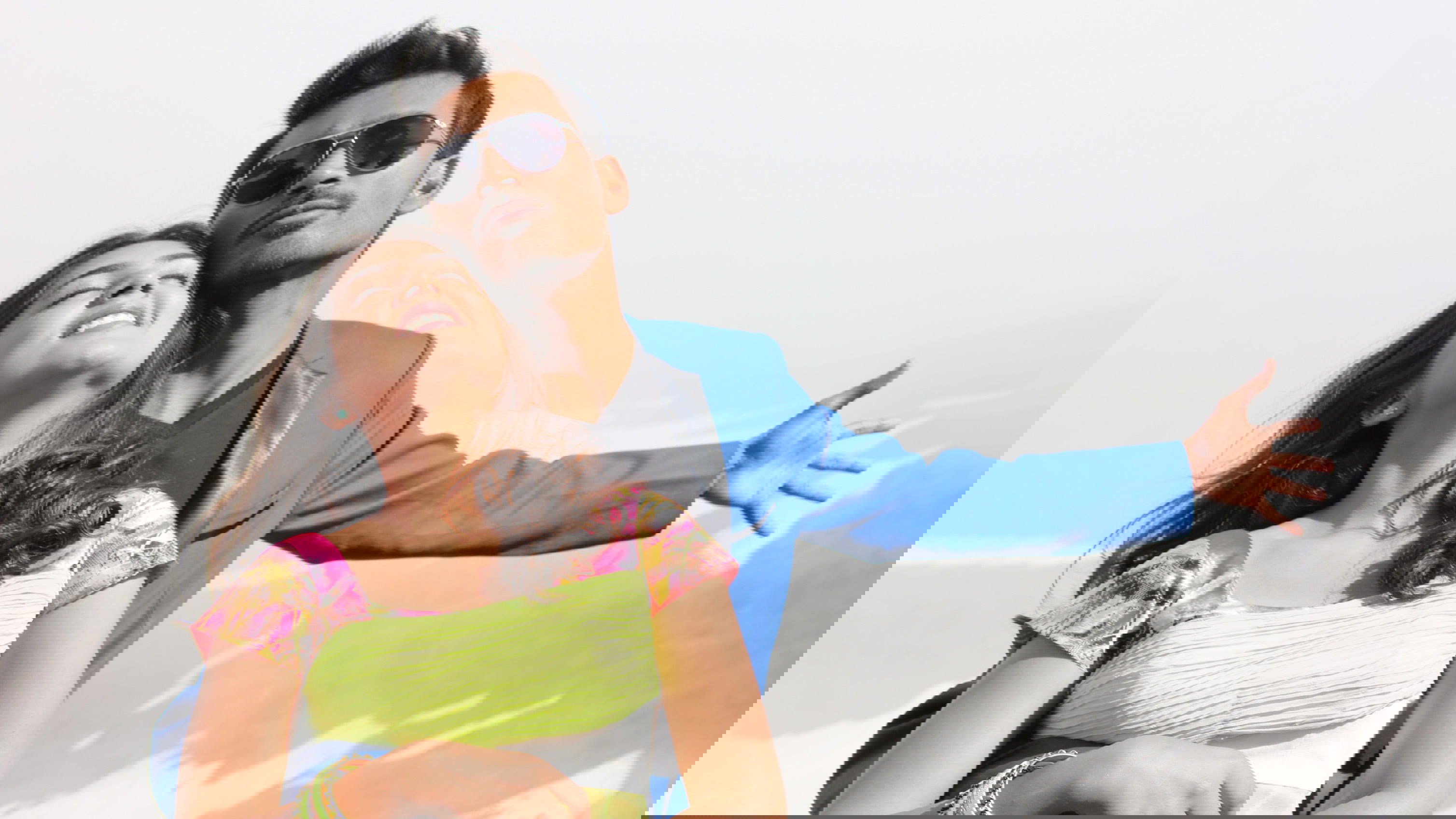 Naiyaandi Background