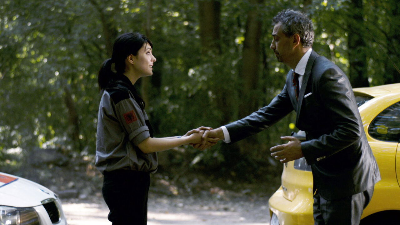 I'm Not Famous But I'm Aromanian Background