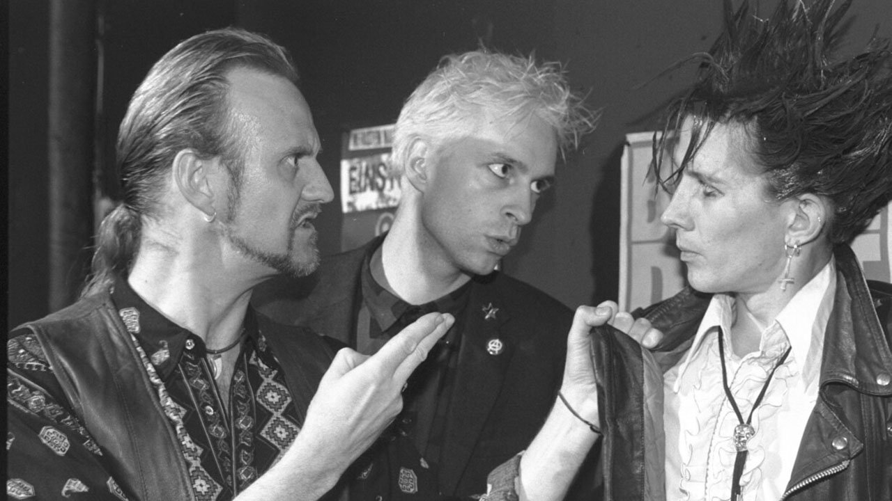 The Screaming Throats Background