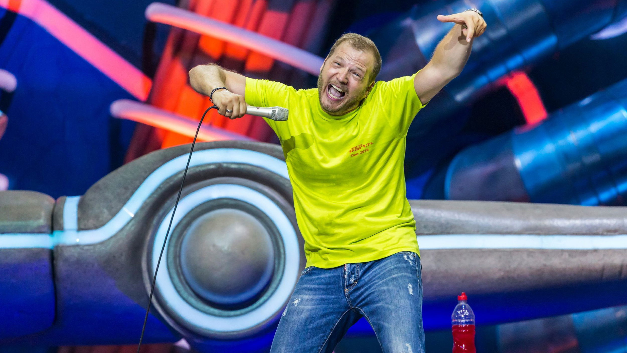 Mario Barth - Männer sind bekloppt, aber sexy Background