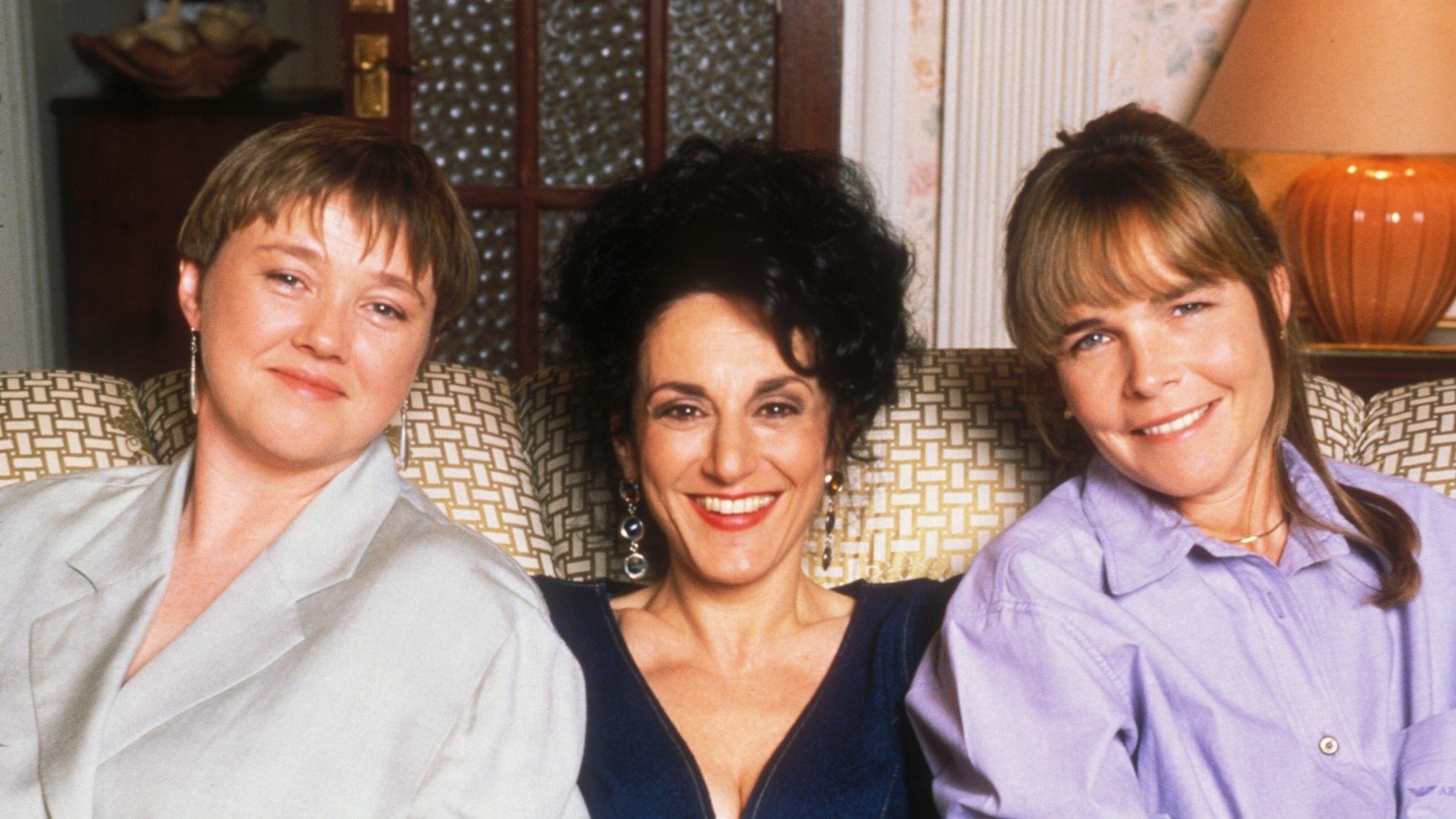 Birds of a Feather Background