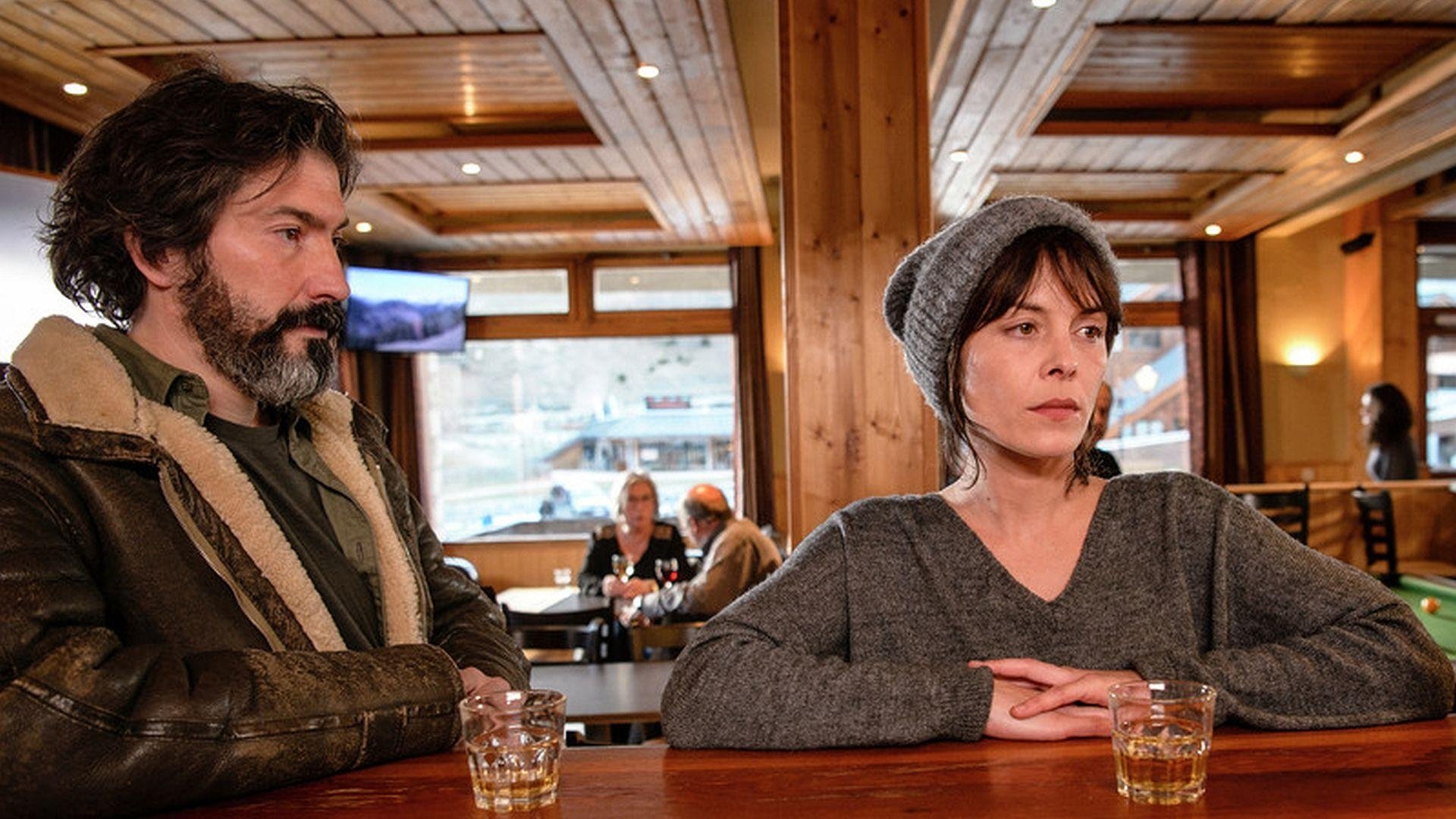 Murders in Savoie Background