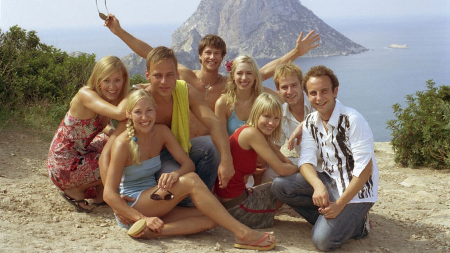 Pura Vida Ibiza Background