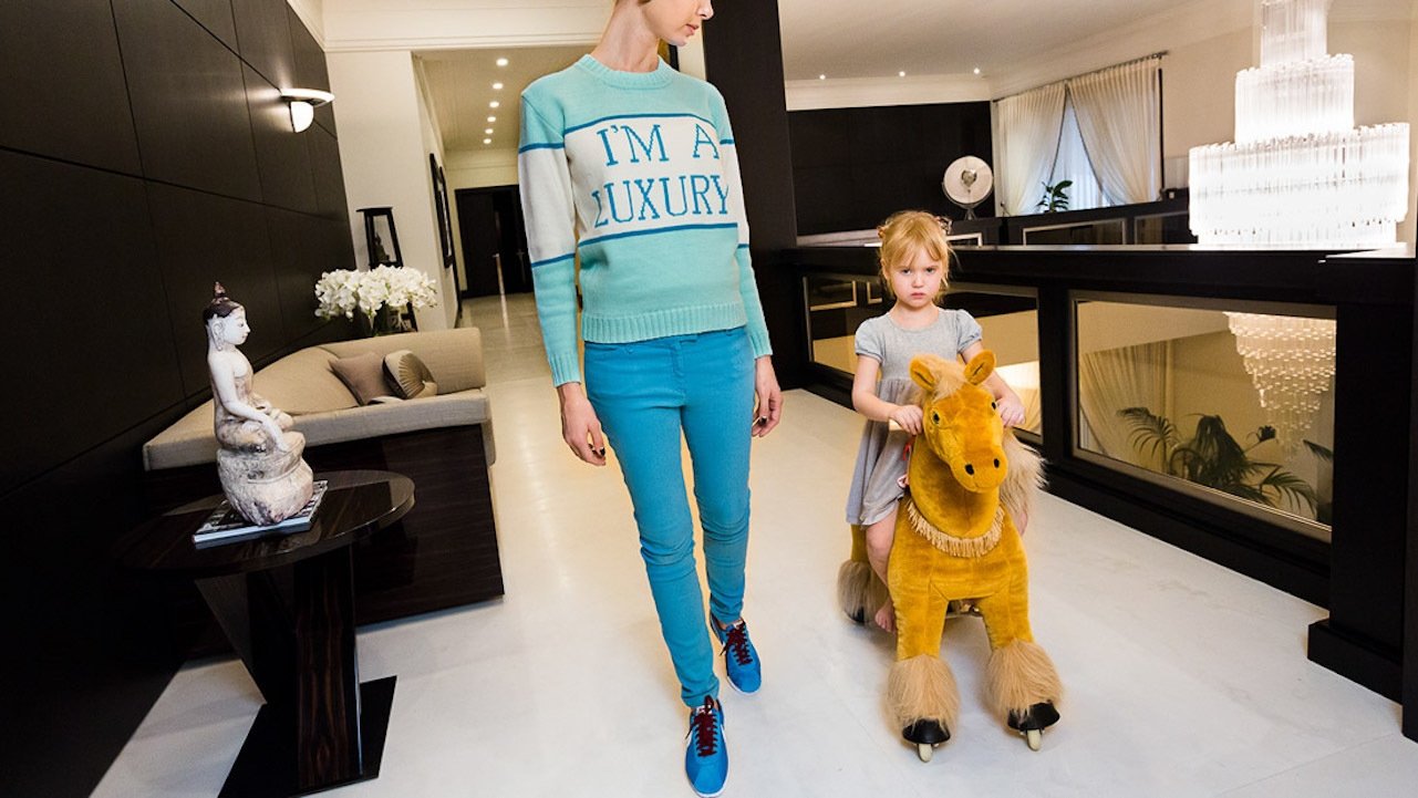 Generation Wealth Background