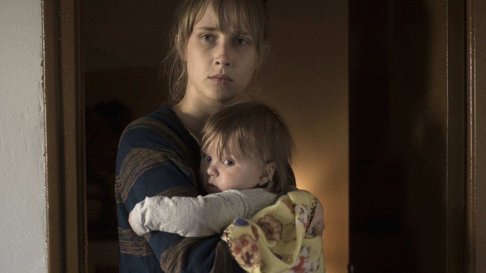 Hermosa juventud Background