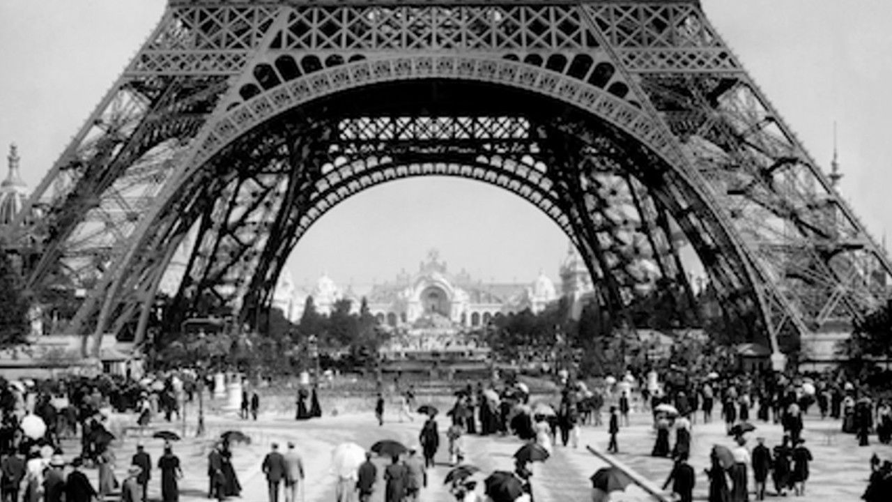 Paris 1900 Background
