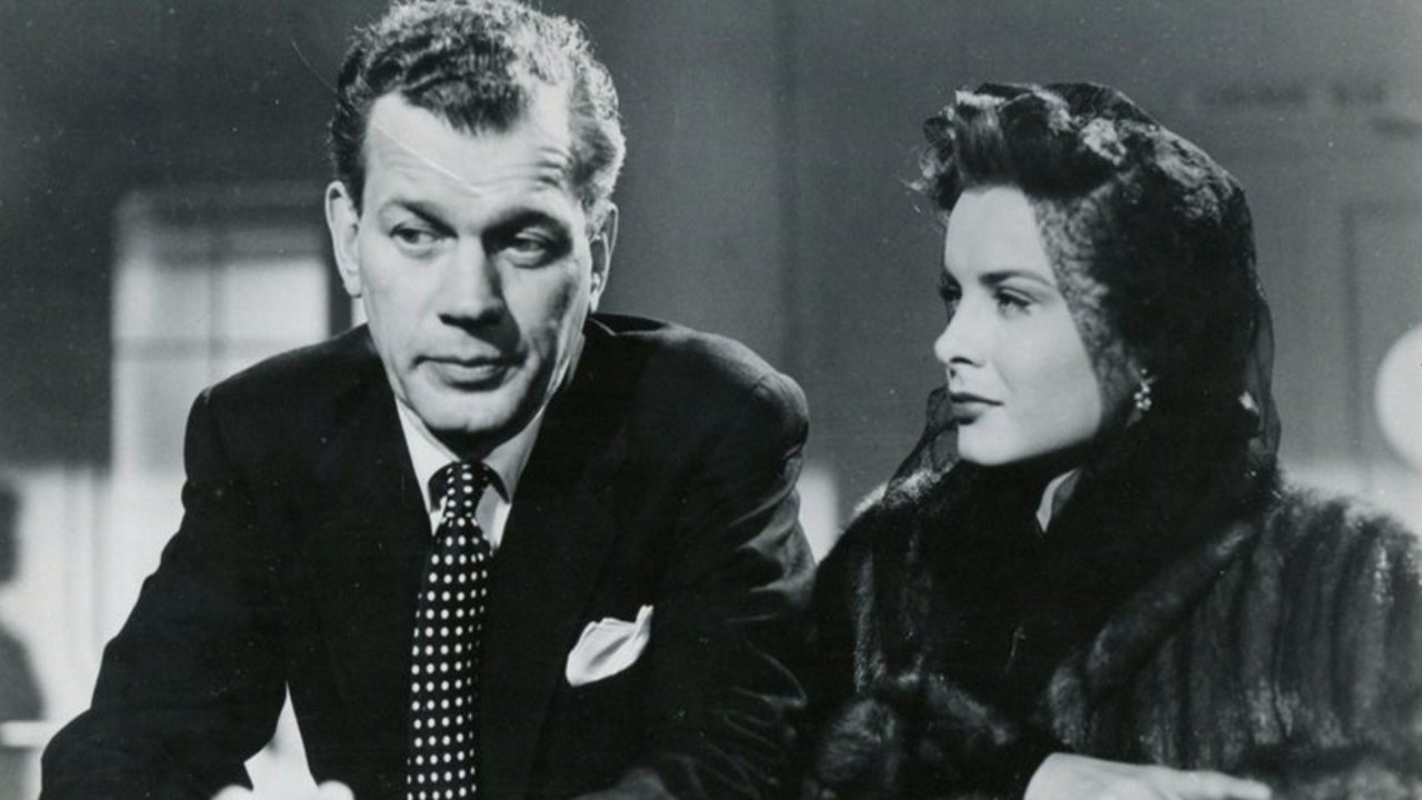 A Blueprint for Murder Background