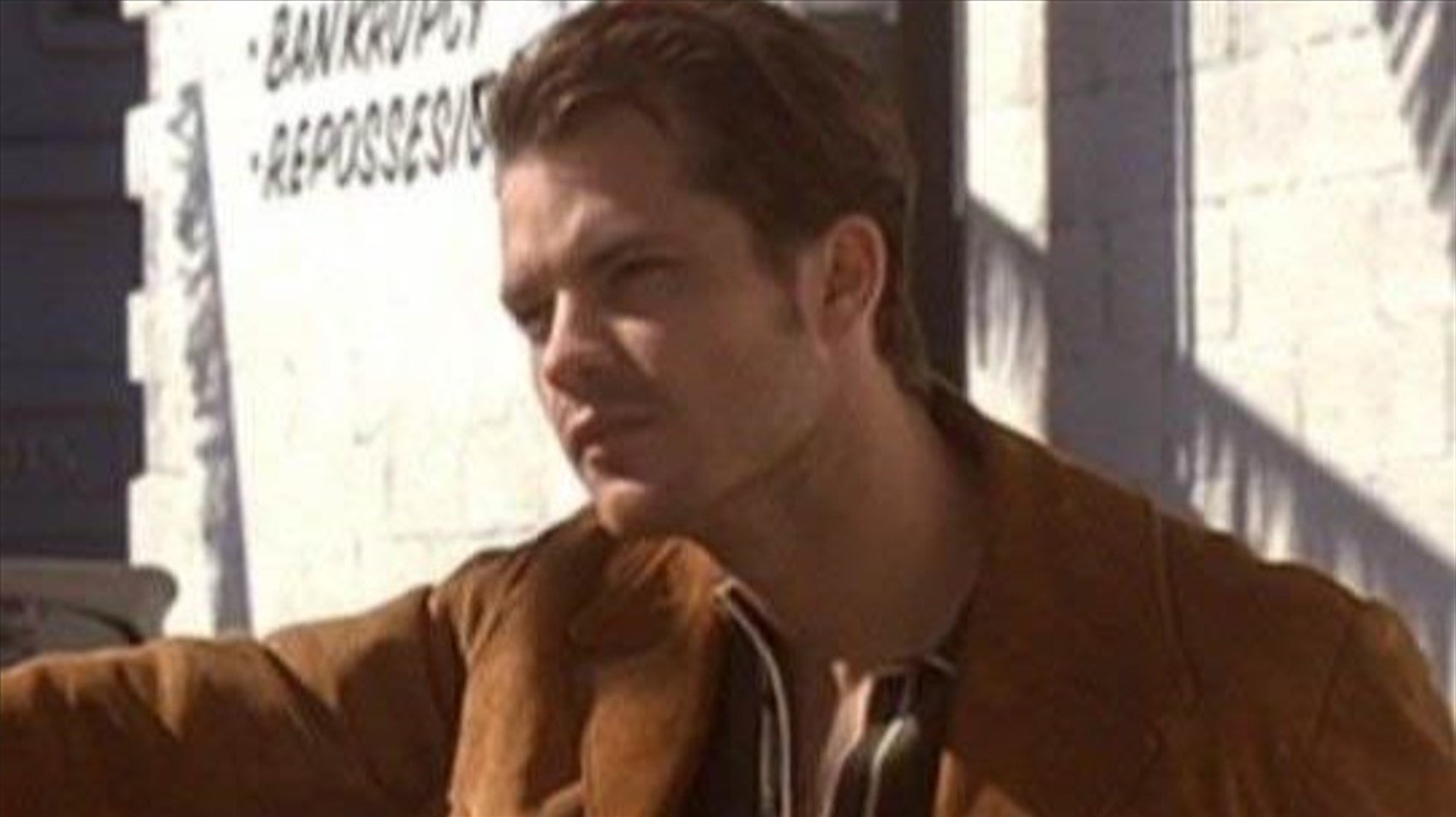 Auggie Rose Background