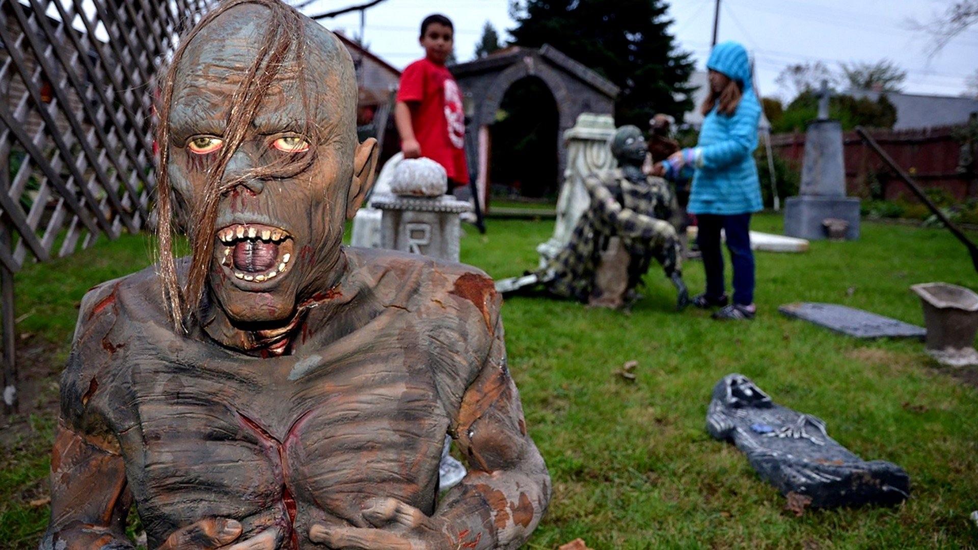 The American Scream Background