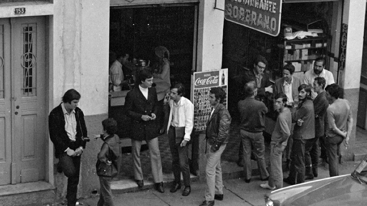 Boca do Lixo: A Bollywood Brasileira Background