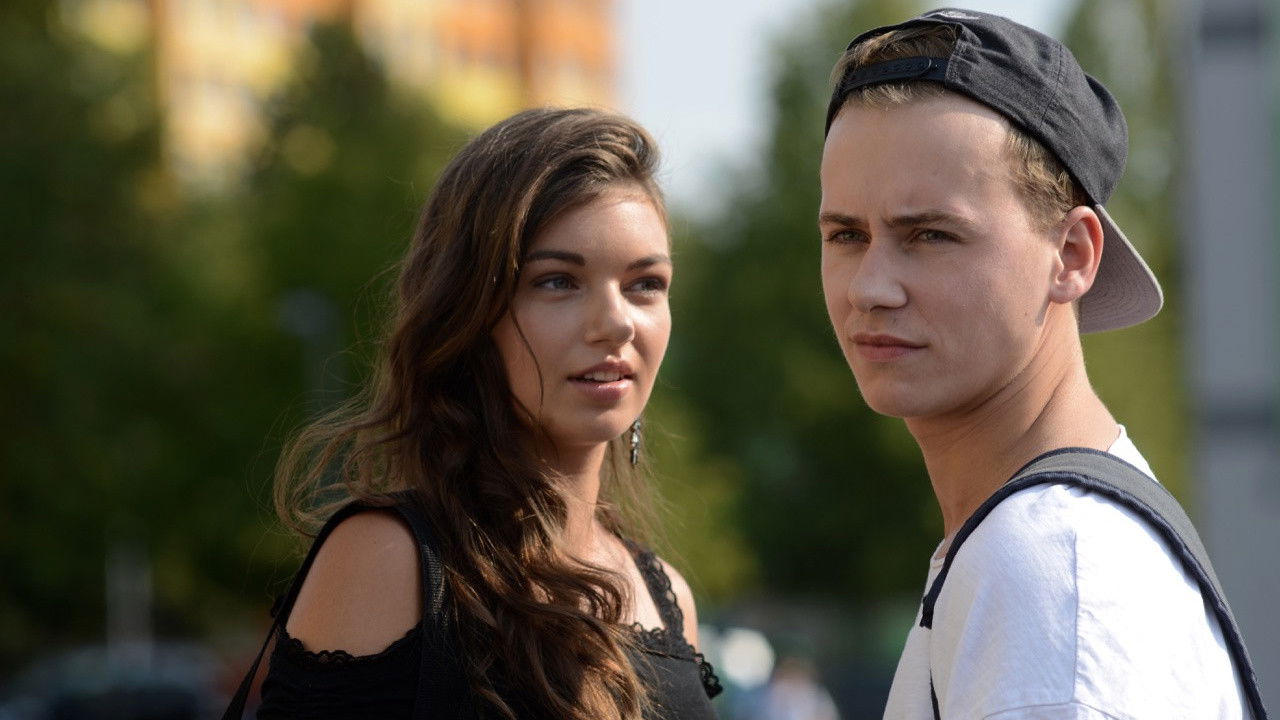 Andílci za školou Background