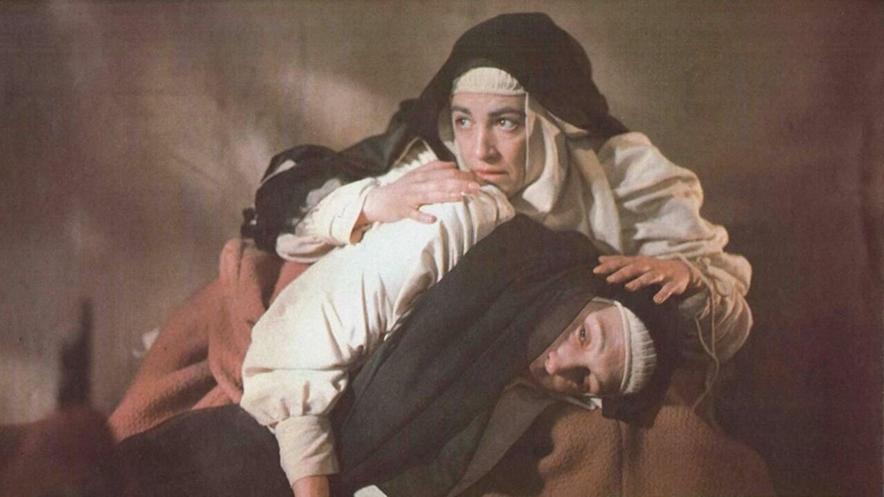 Extramuros Background