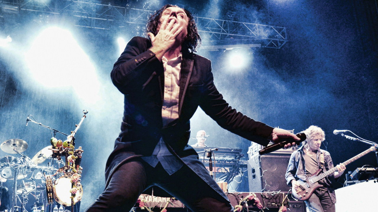 Marillion: Christmas In The Chapel Background