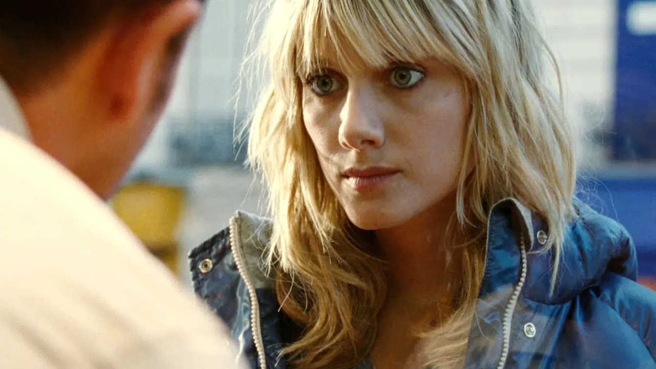 The Day I Saw Your Heart Background