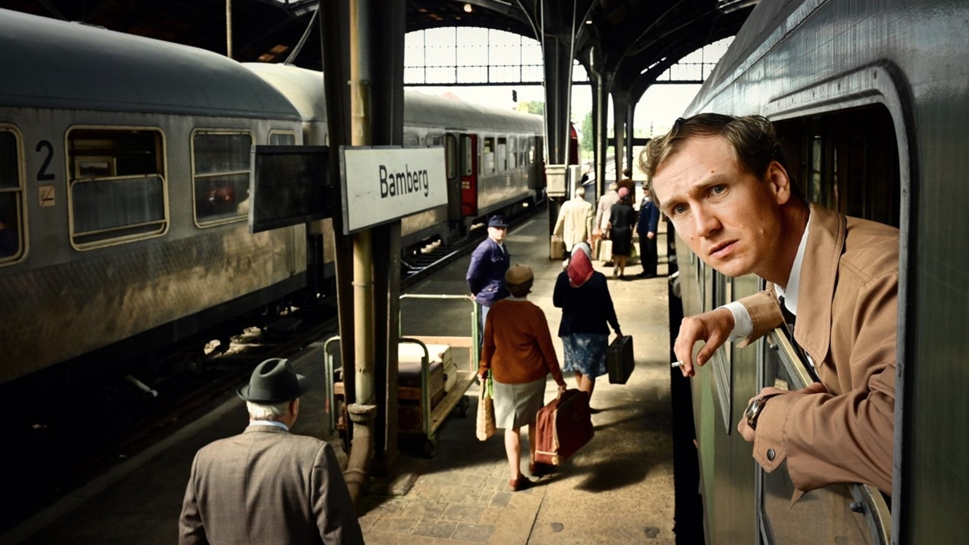 3 1/2 Hours Background