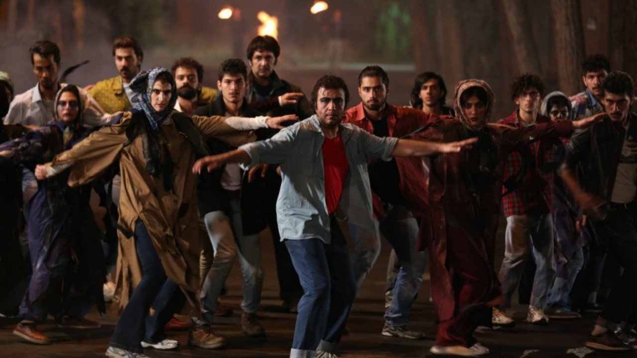 Sperm Whale: Roya's Selection Background