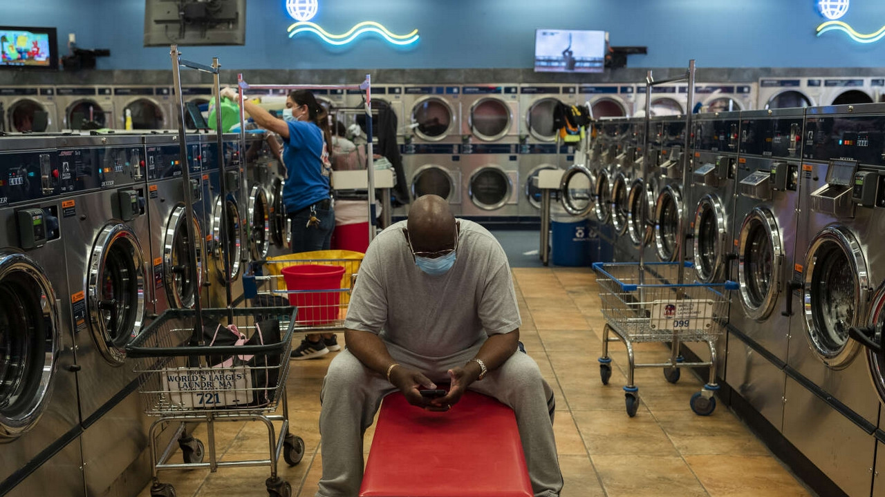 American Laundry Background