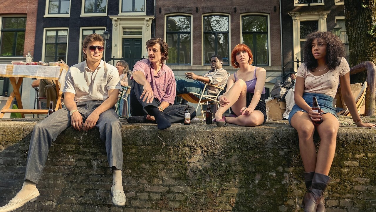 Dirty Lines Background