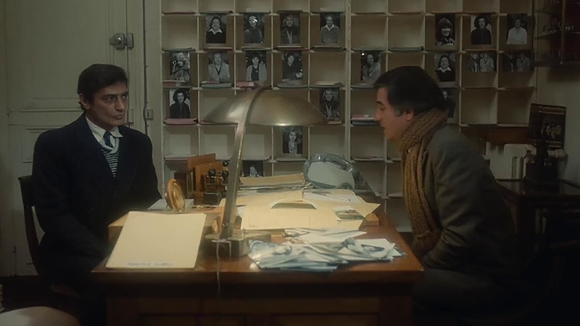 Robert et Robert Background