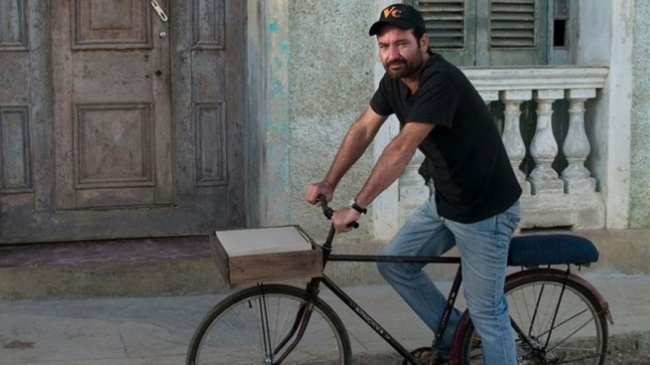 El cuerno de la abundancia Background