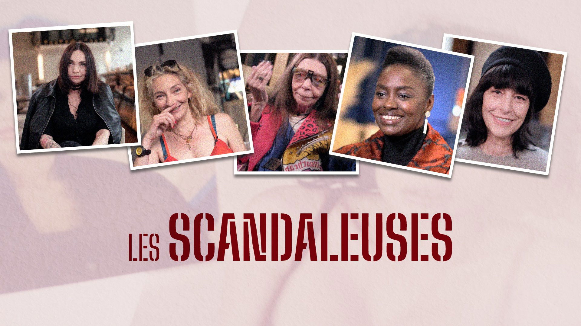 Les Scandaleuses Background